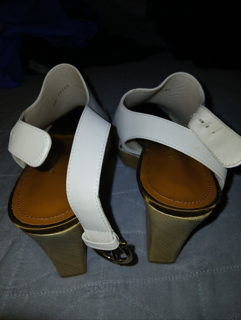 Salvatore Ferragamo White Leather Peep-Toe Slingback Sandals - Picture 3 of 5